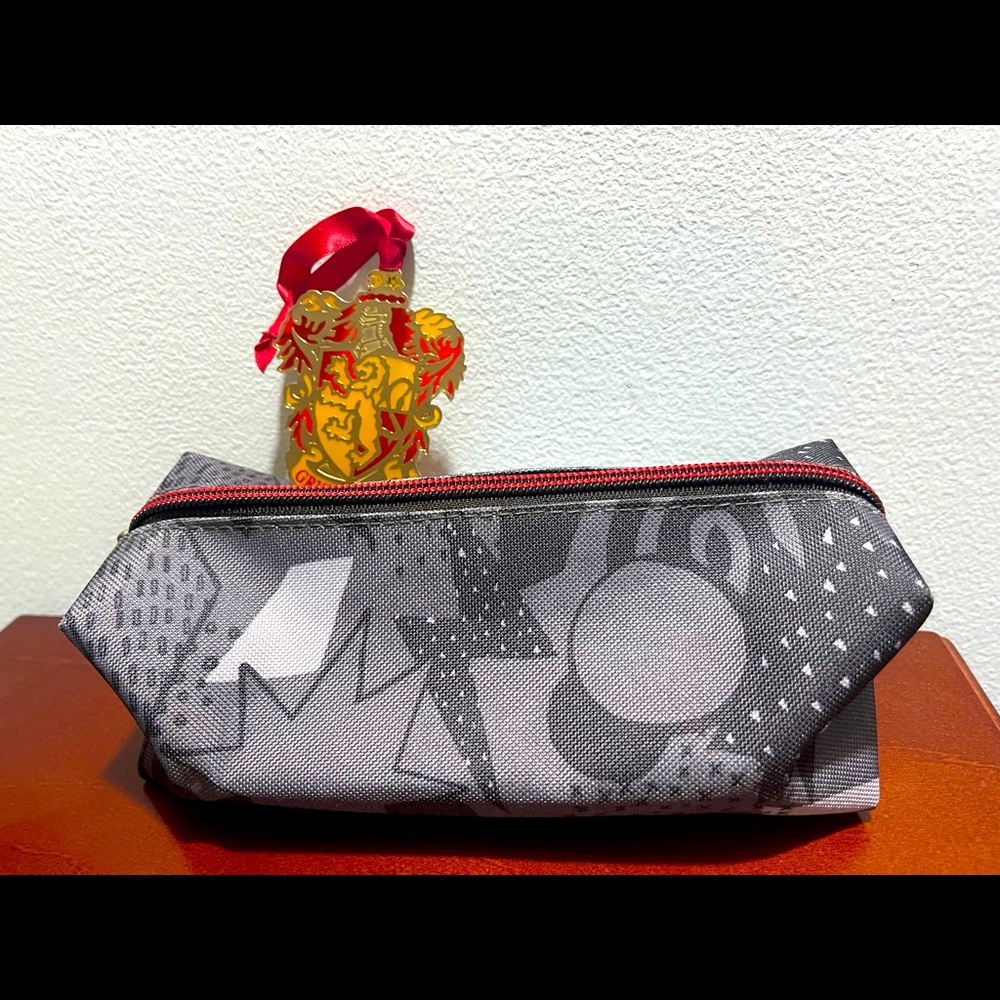 Harry Potter pencil case & Book mark
